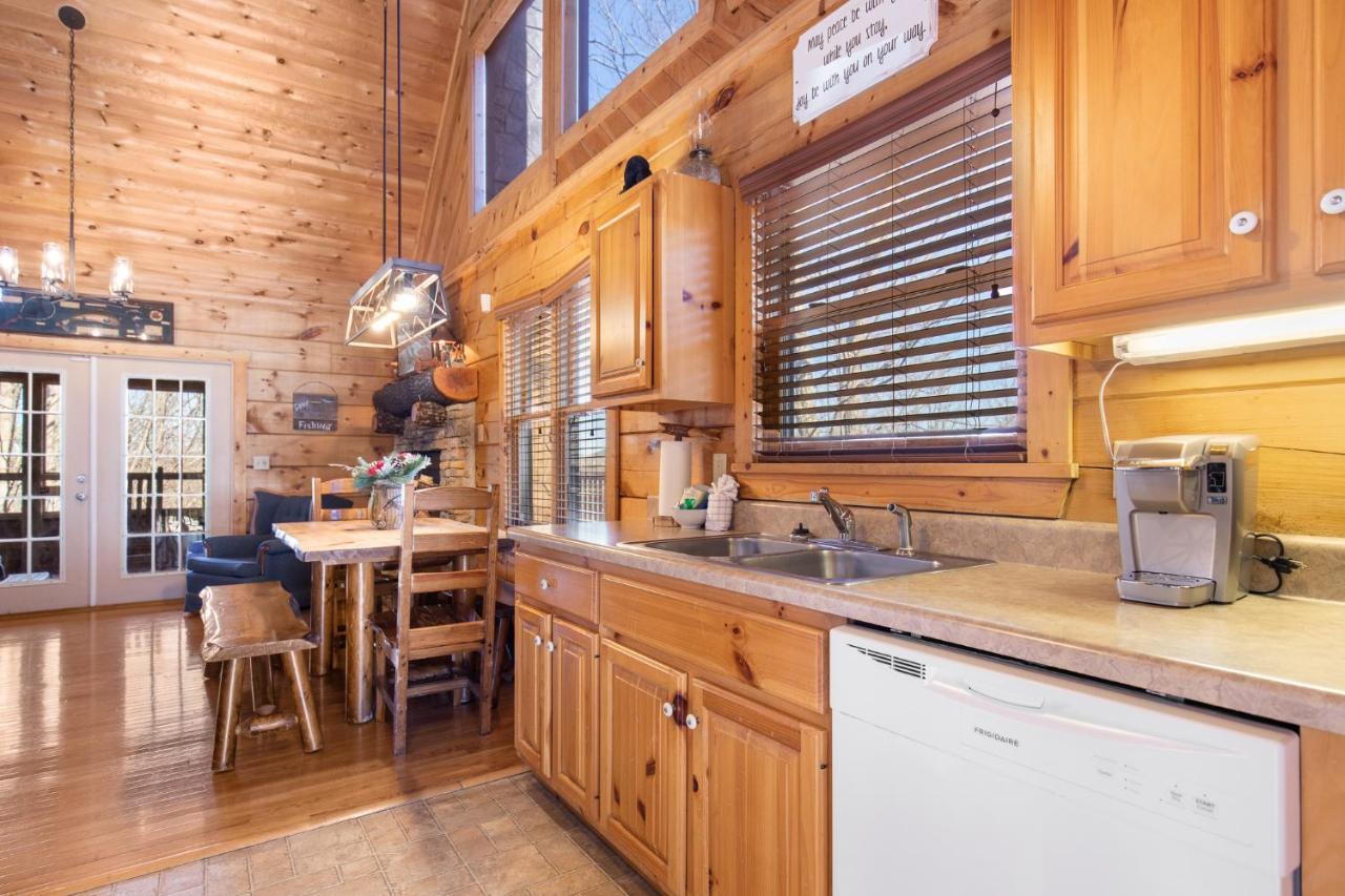 Huckleberry Ridge Villa Pigeon Forge Bagian luar foto