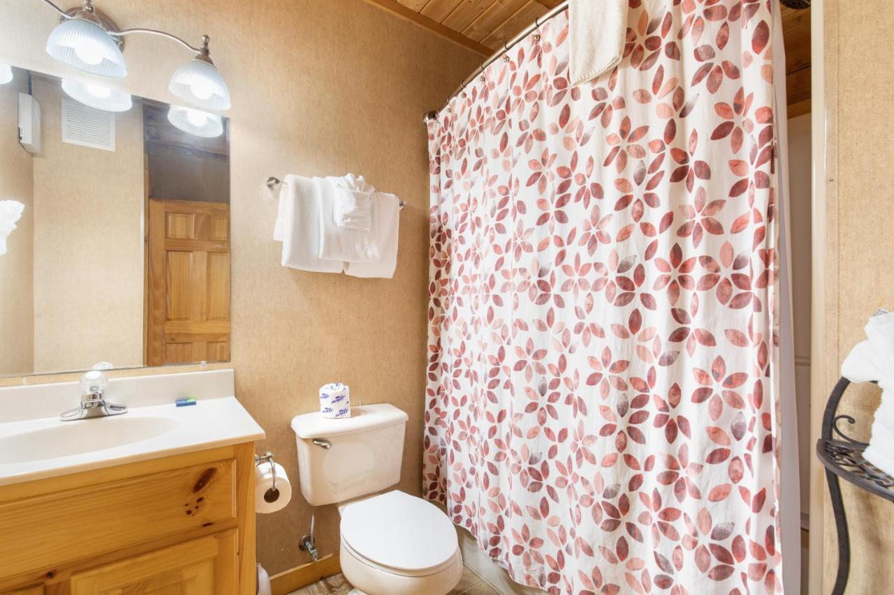 Huckleberry Ridge Villa Pigeon Forge Bagian luar foto