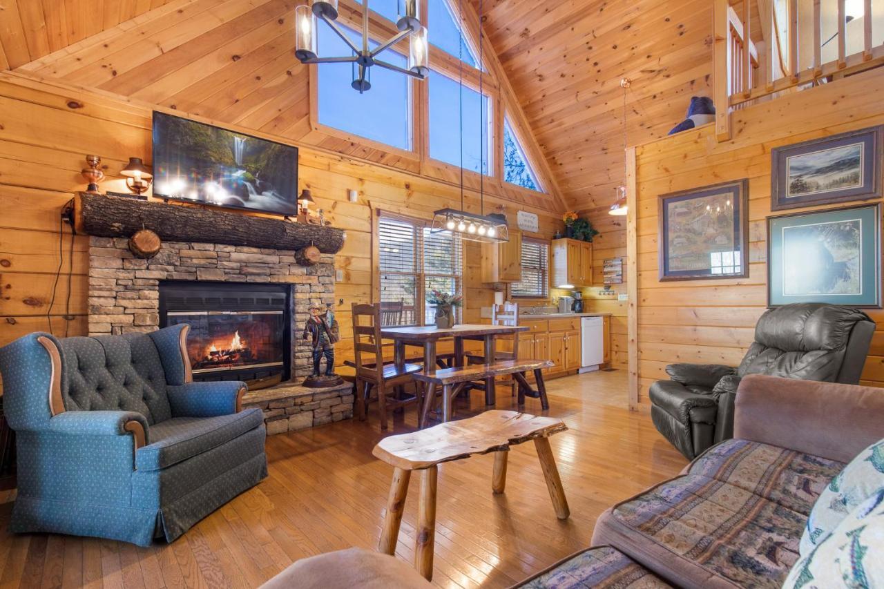 Huckleberry Ridge Villa Pigeon Forge Bagian luar foto