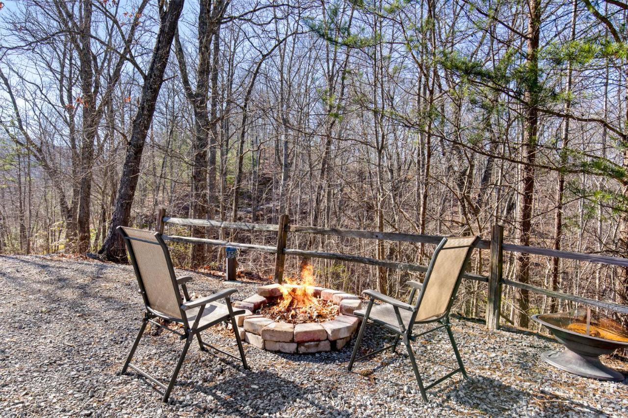 Huckleberry Ridge Villa Pigeon Forge Bagian luar foto